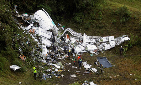siniestro del avion boliviano chapecoense Revelan la razón del accidente aéreo del club brasileño en Colombia